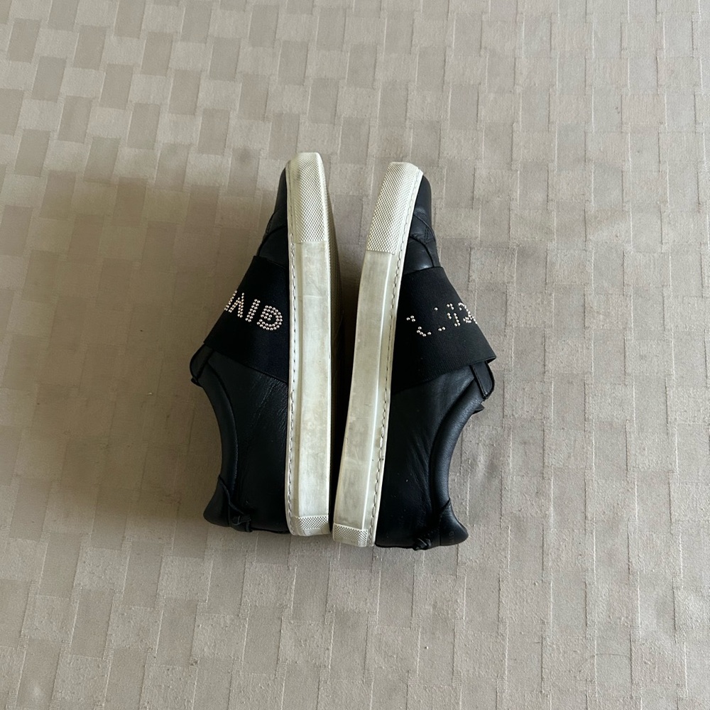 Givenchy Urban Street Low Top Slip On Leather Sneakers - Picture 6 of 11
